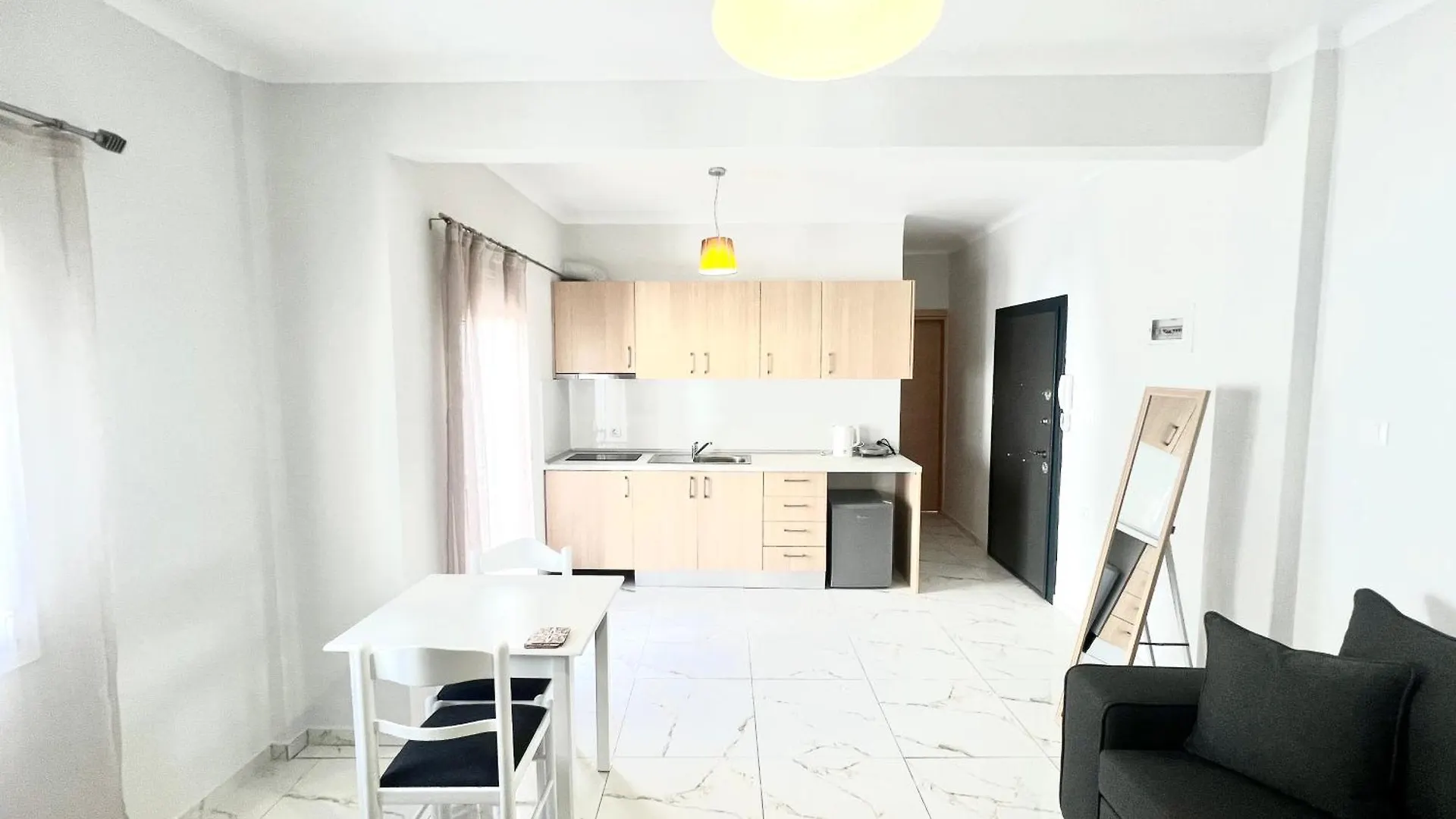 Jasmine Haven By Thesbnb Appartement Thessaloniki